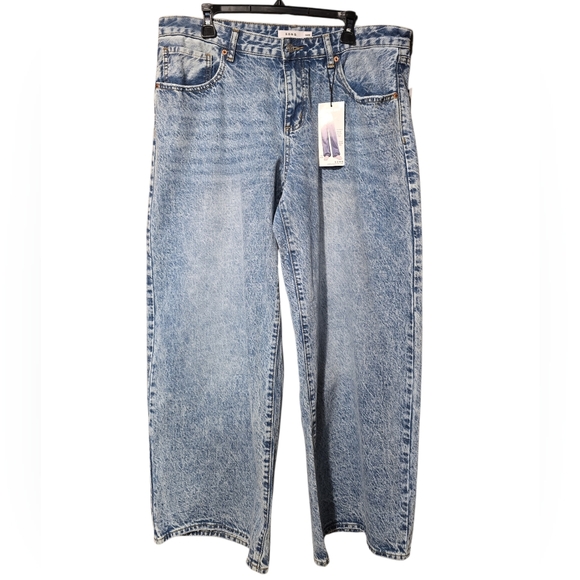 Song Other - S.o.n.g. Sits on hip, Full Length wide blue denim Acid Wash Size 15/32 New Women